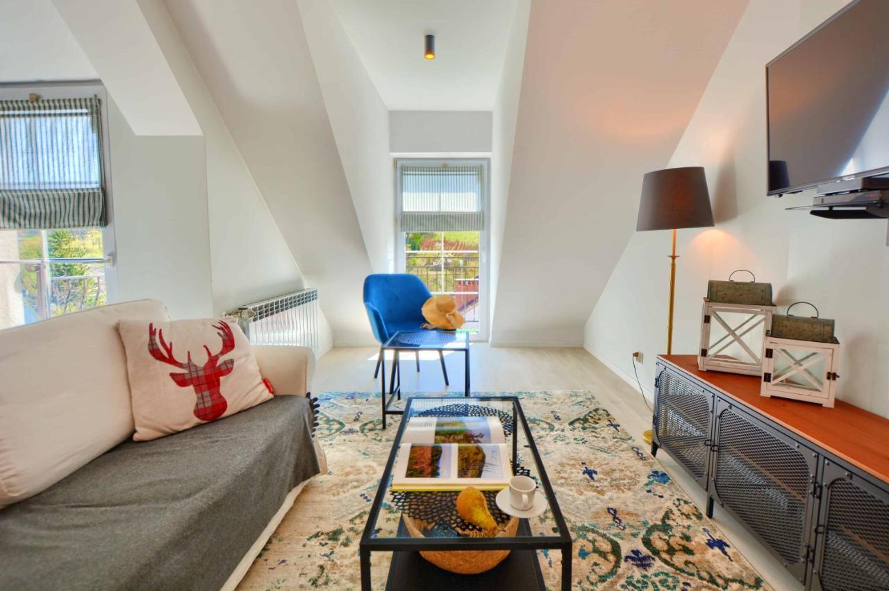 Apartament Beztroski Ustrzyki Dolne Ngoại thất bức ảnh