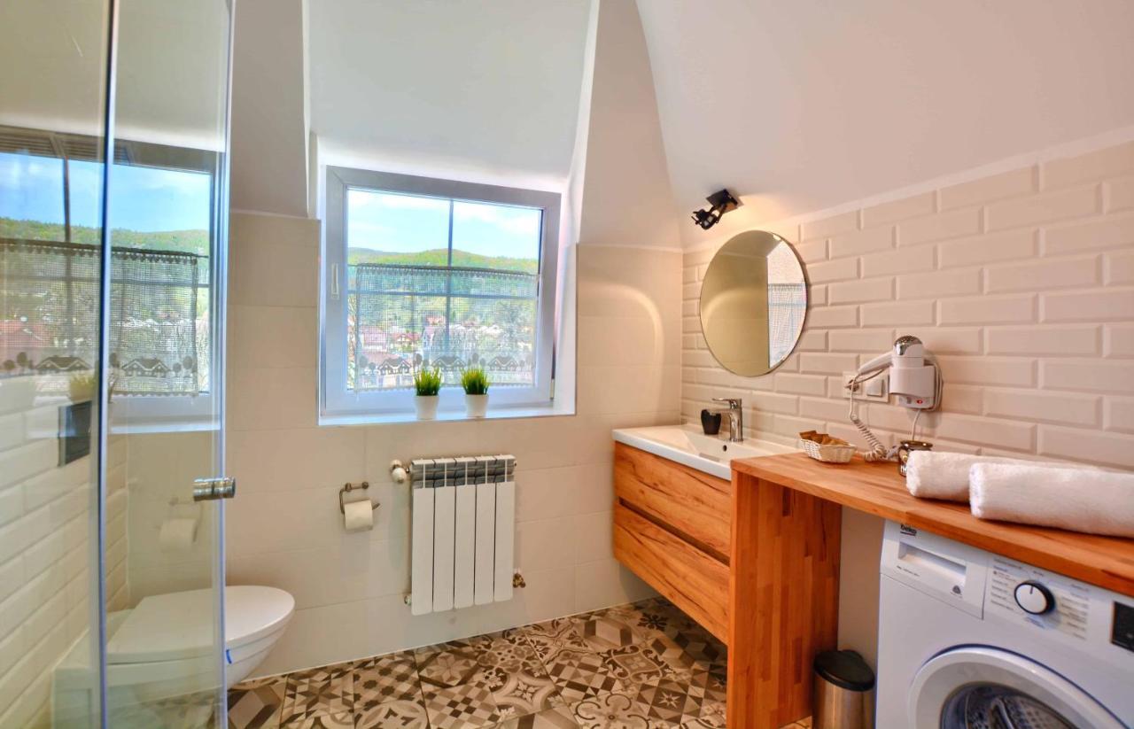 Apartament Beztroski Ustrzyki Dolne Ngoại thất bức ảnh
