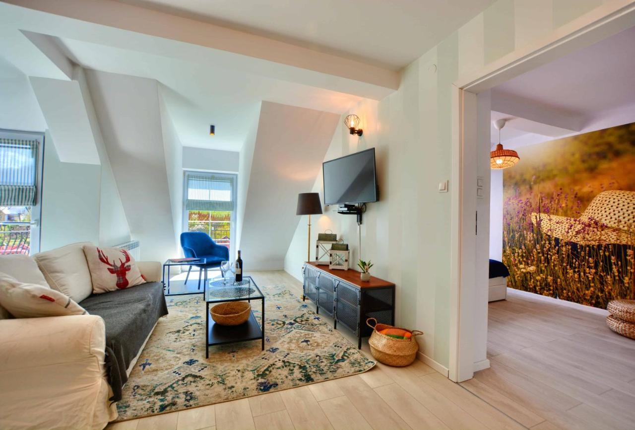 Apartament Beztroski Ustrzyki Dolne Ngoại thất bức ảnh