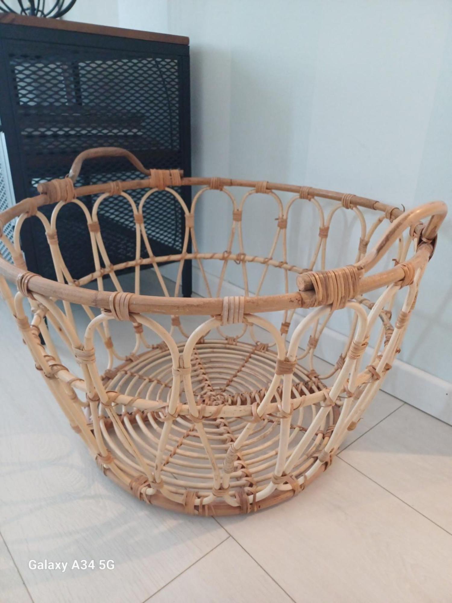 Apartament Beztroski Ustrzyki Dolne Ngoại thất bức ảnh
